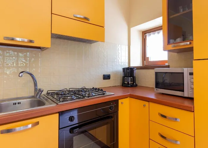 Semesterbostad Elisa By Interhome